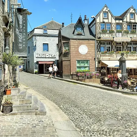 Schönes Haus In Mit Wlan Ferienhaus *